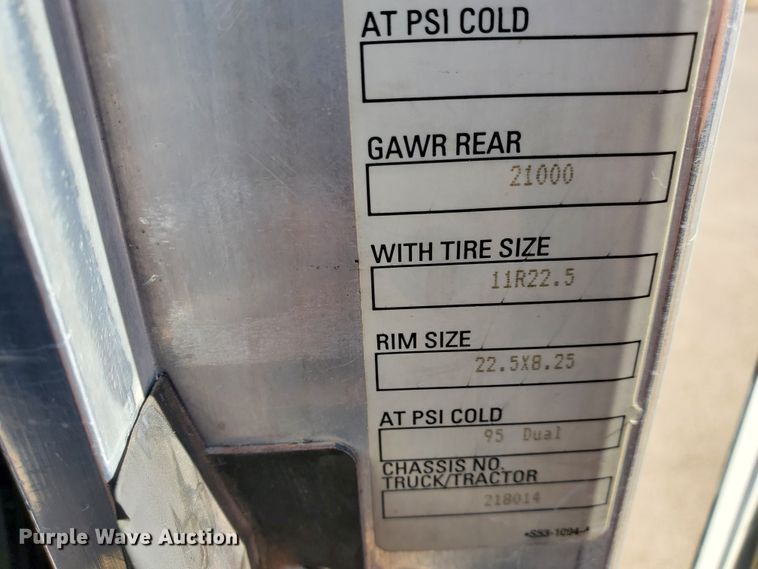 image for item HC9142 2008 Kenworth T300  dump truck