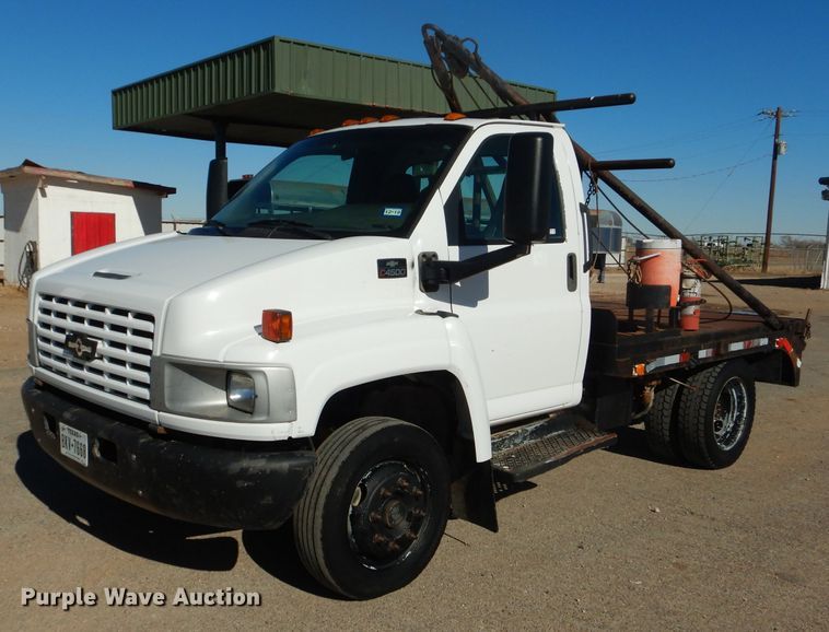image for item HC9143 2006 Chevrolet C4500  winch truck