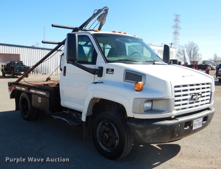 image for item HC9143 2006 Chevrolet C4500  winch truck