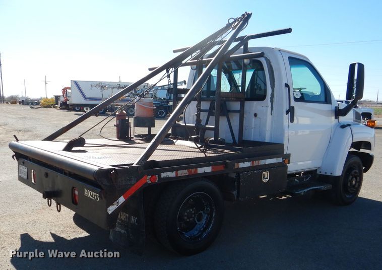 image for item HC9143 2006 Chevrolet C4500  winch truck