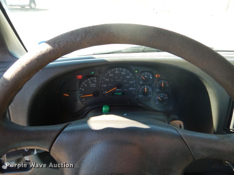 image for item HC9143 2006 Chevrolet C4500  winch truck