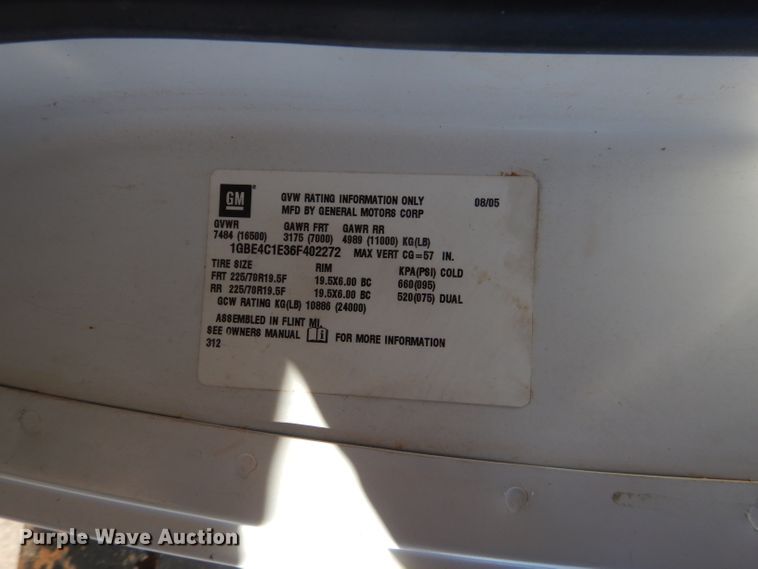 image for item HC9143 2006 Chevrolet C4500  winch truck