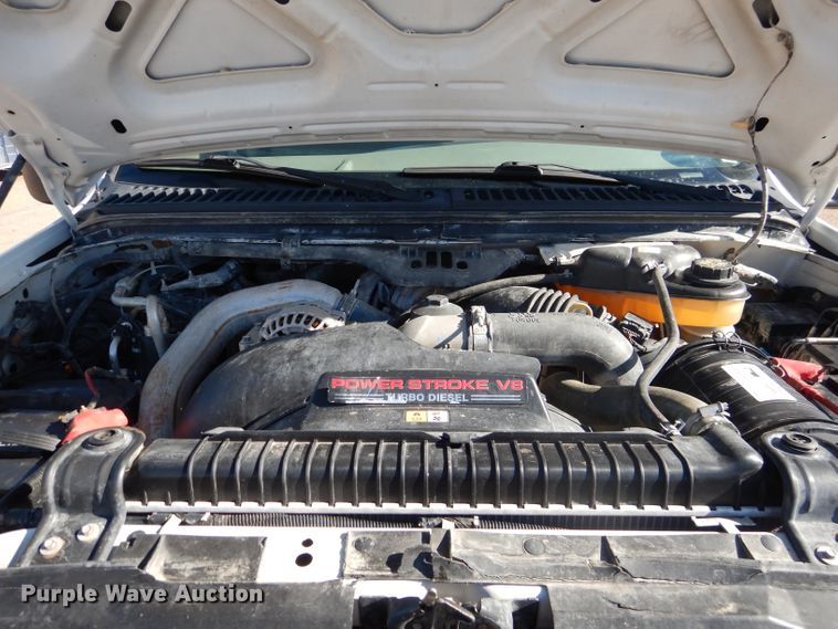 image for item HC9144 2007 Ford F550  flatbed truck with crane