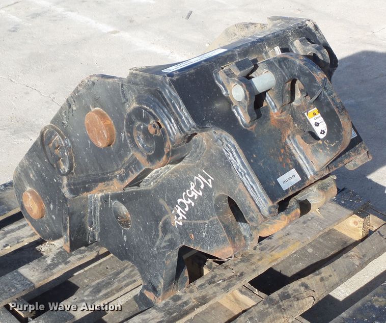 image for item HF9791 Central Fabricators TXC-255 quick coupler