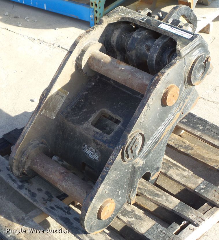 image for item HF9791 Central Fabricators TXC-255 quick coupler