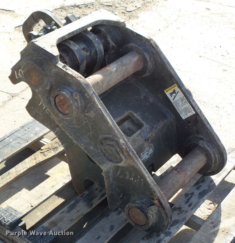 image for item HF9791 Central Fabricators TXC-255 quick coupler