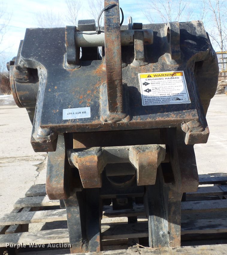 image for item HF9791 Central Fabricators TXC-255 quick coupler