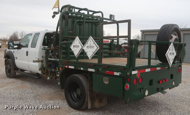 image for item HK9637 2011 Ford F550  SuperCab flatbed treater truck