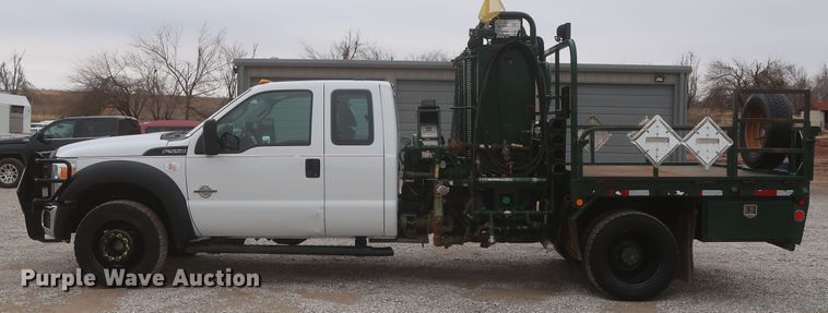 image for item HK9637 2011 Ford F550  SuperCab flatbed treater truck