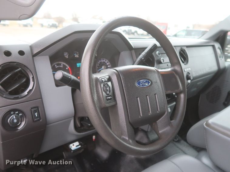 image for item HK9637 2011 Ford F550  SuperCab flatbed treater truck