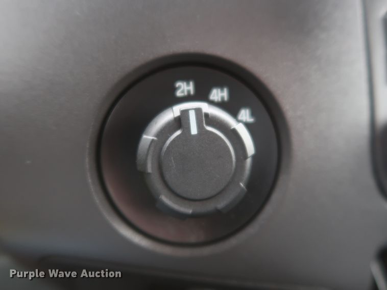 image for item HK9637 2011 Ford F550  SuperCab flatbed treater truck