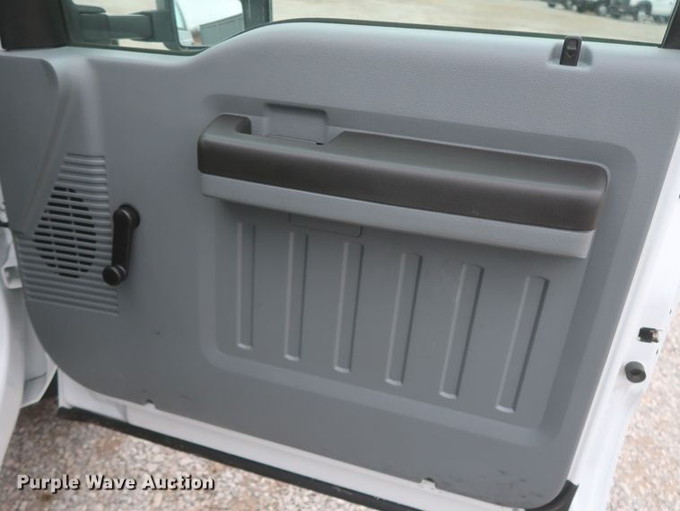 image for item HK9637 2011 Ford F550  SuperCab flatbed treater truck