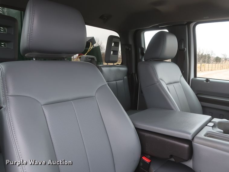 image for item HK9637 2011 Ford F550  SuperCab flatbed treater truck