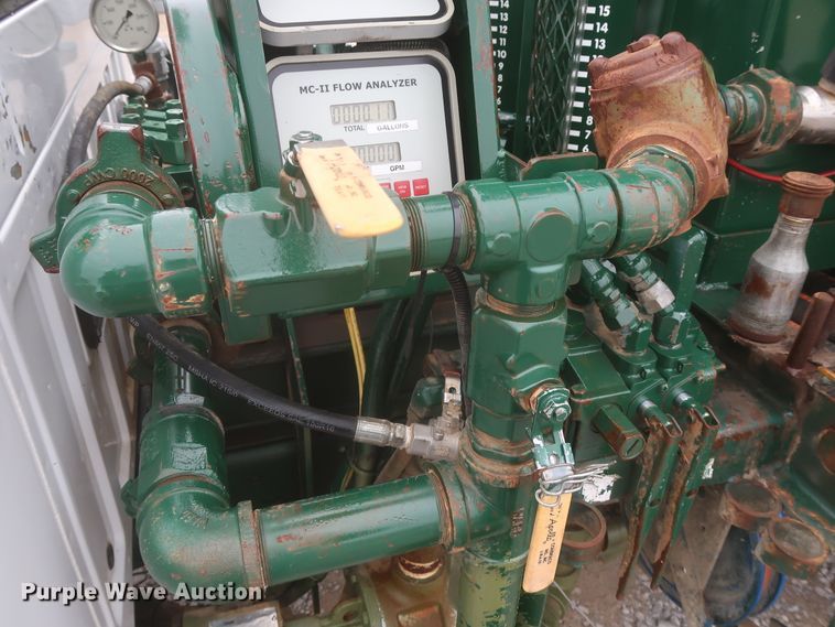 image for item HK9637 2011 Ford F550  SuperCab flatbed treater truck