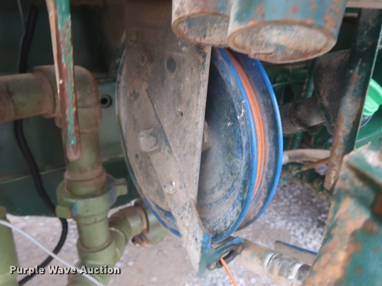 image for item HK9637 2011 Ford F550  SuperCab flatbed treater truck