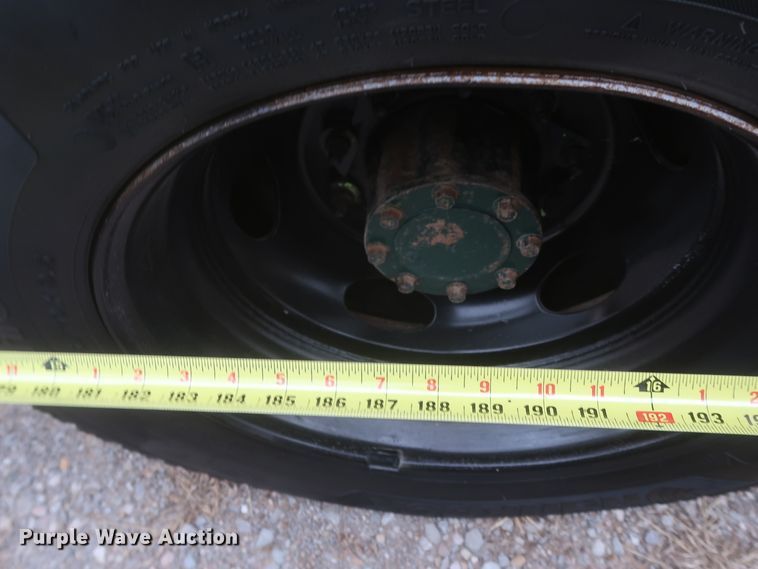 image for item HK9637 2011 Ford F550  SuperCab flatbed treater truck