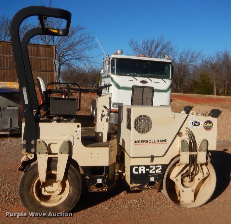 image for item HW9247 2000 Ingersoll Rand CR-22  combination roller