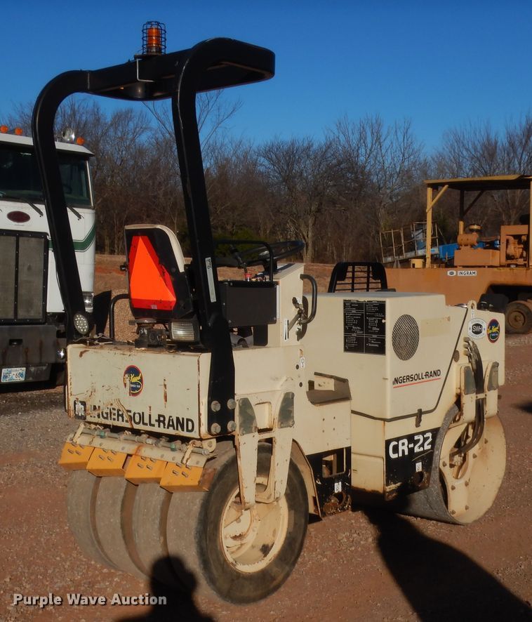 image for item HW9247 2000 Ingersoll Rand CR-22  combination roller