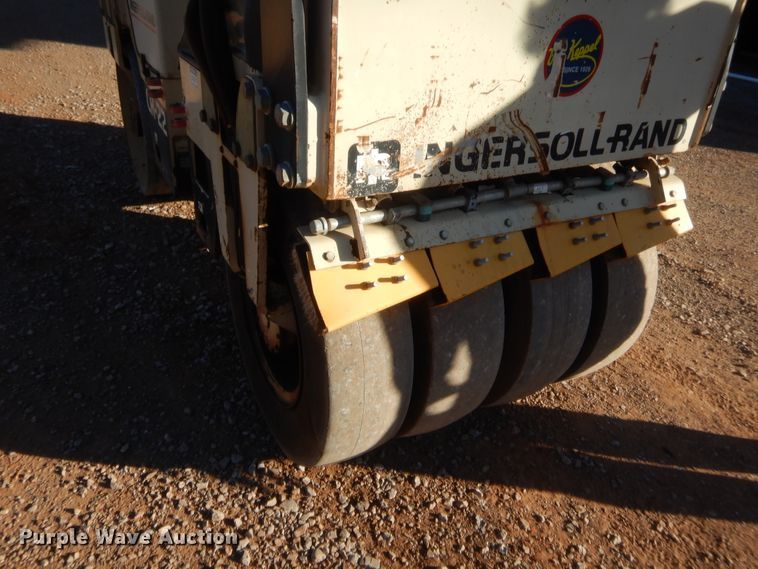 image for item HW9247 2000 Ingersoll Rand CR-22  combination roller