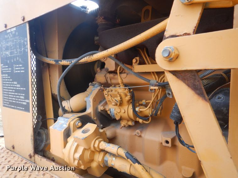 image for item HW9754 1993 Ferguson SP-912  pneumatic roller