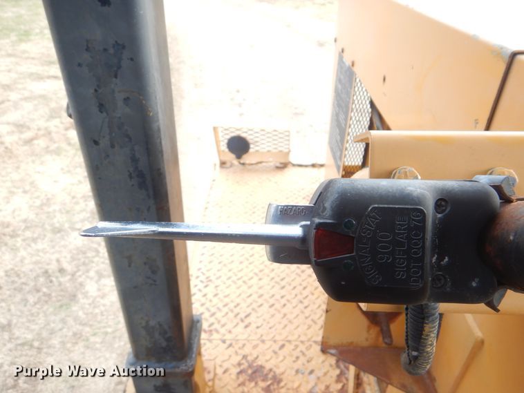 image for item HW9754 1993 Ferguson SP-912  pneumatic roller