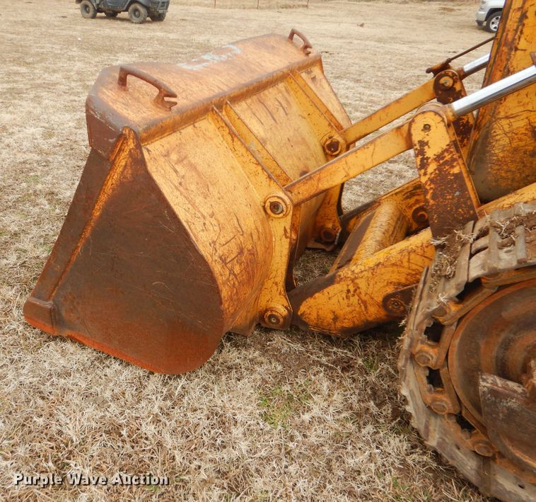 image for item HW9759 1979 John Deere 450C  track loader