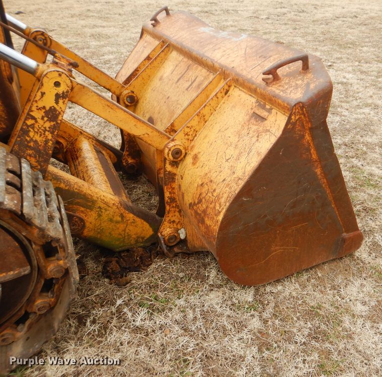 image for item HW9759 1979 John Deere 450C  track loader
