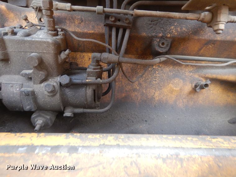 image for item HW9759 1979 John Deere 450C  track loader