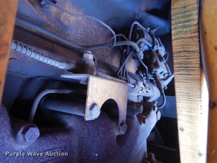 image for item HW9759 1979 John Deere 450C  track loader