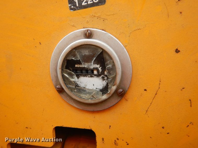 image for item HW9759 1979 John Deere 450C  track loader