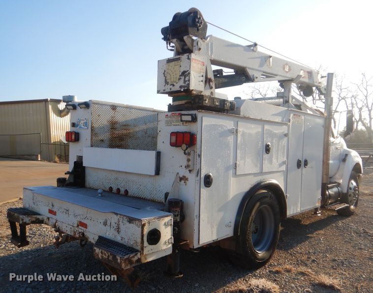 image for item HW9762 2006 Ford F750  service / utility truck