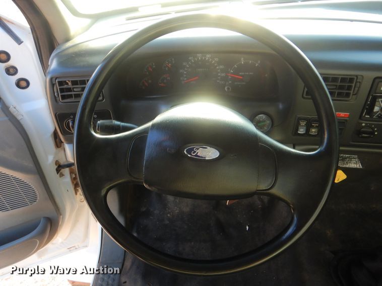 image for item HW9762 2006 Ford F750  service / utility truck