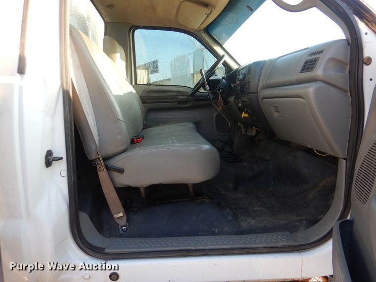 image for item HW9762 2006 Ford F750  service / utility truck