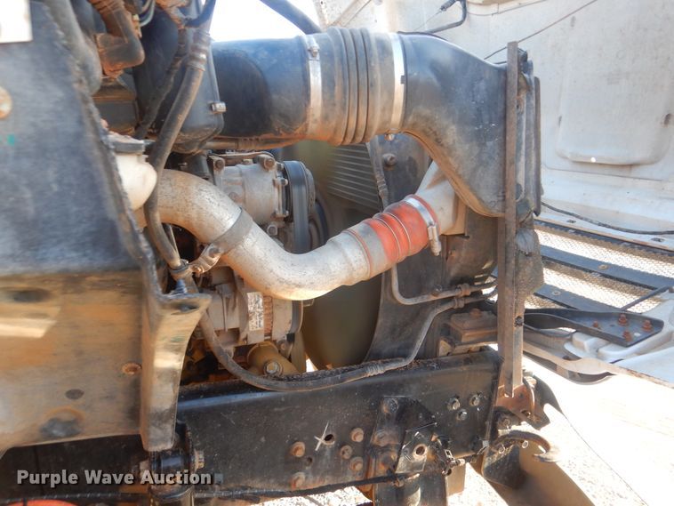 image for item HW9762 2006 Ford F750  service / utility truck