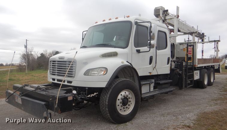 image for item HX9050 2010 Freightliner Business Class M2  crane truck