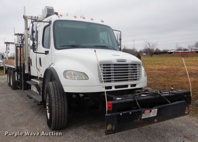 image for item HX9050 2010 Freightliner Business Class M2  crane truck