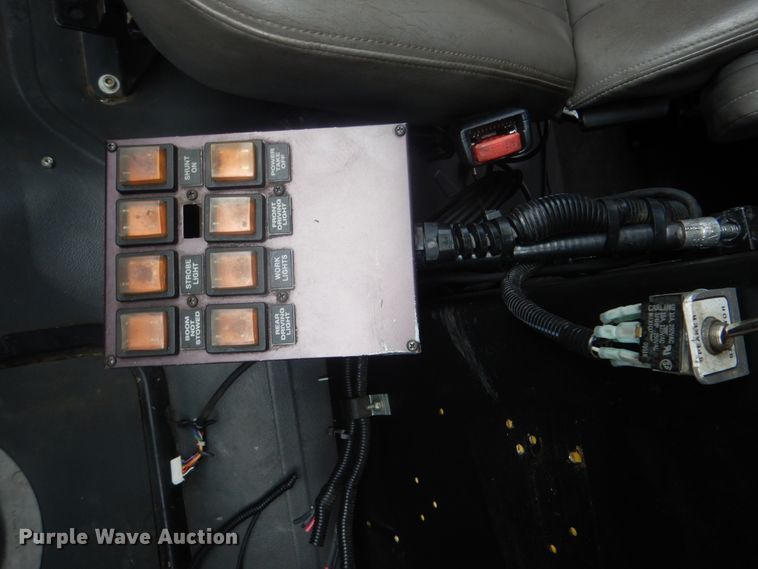 image for item HX9050 2010 Freightliner Business Class M2  crane truck