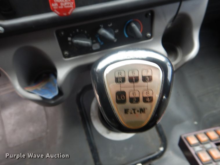 image for item HX9050 2010 Freightliner Business Class M2  crane truck