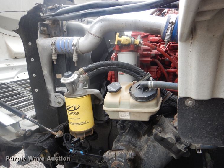 image for item HX9050 2010 Freightliner Business Class M2  crane truck