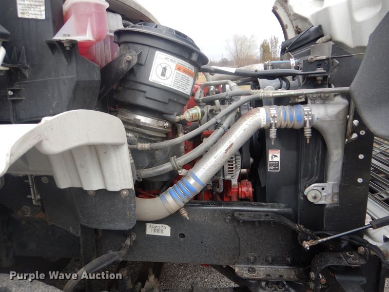 image for item HX9050 2010 Freightliner Business Class M2  crane truck