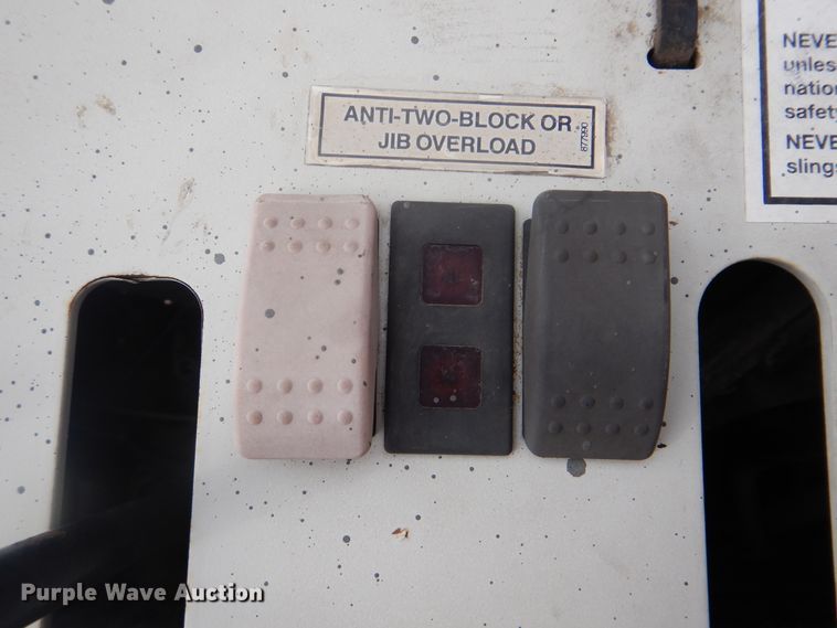 image for item HX9050 2010 Freightliner Business Class M2  crane truck