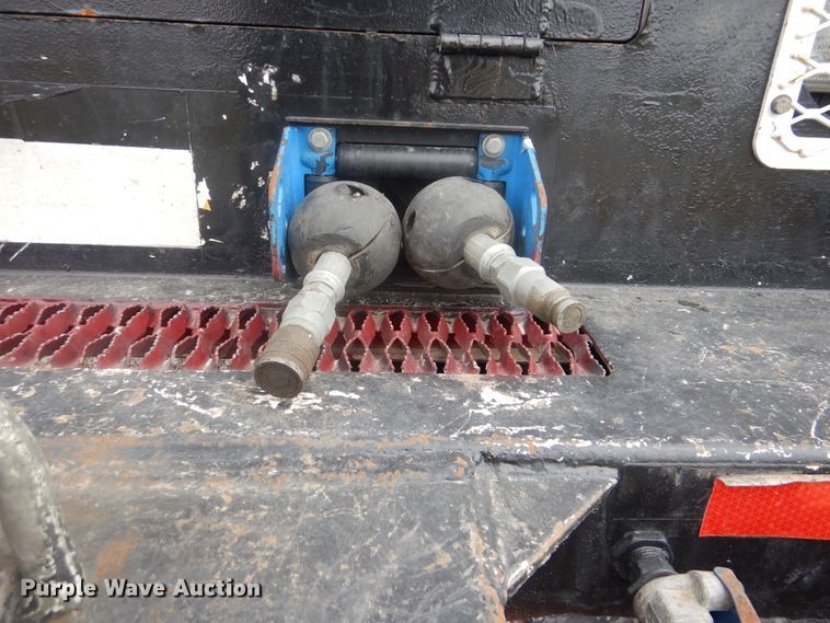 image for item HX9050 2010 Freightliner Business Class M2  crane truck