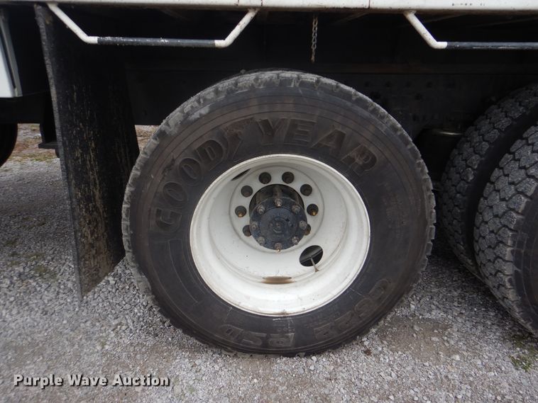 image for item HX9050 2010 Freightliner Business Class M2  crane truck