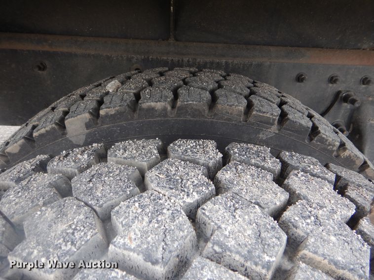 image for item HX9050 2010 Freightliner Business Class M2  crane truck