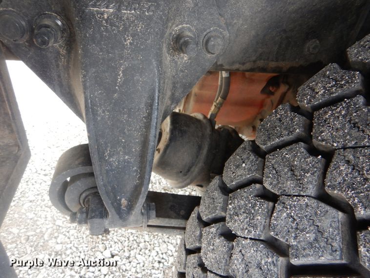 image for item HX9050 2010 Freightliner Business Class M2  crane truck