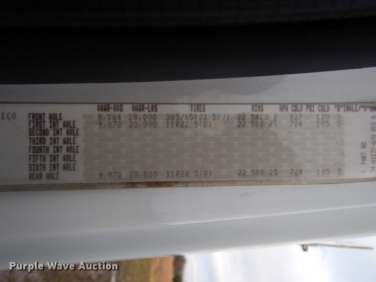 image for item HX9050 2010 Freightliner Business Class M2  crane truck