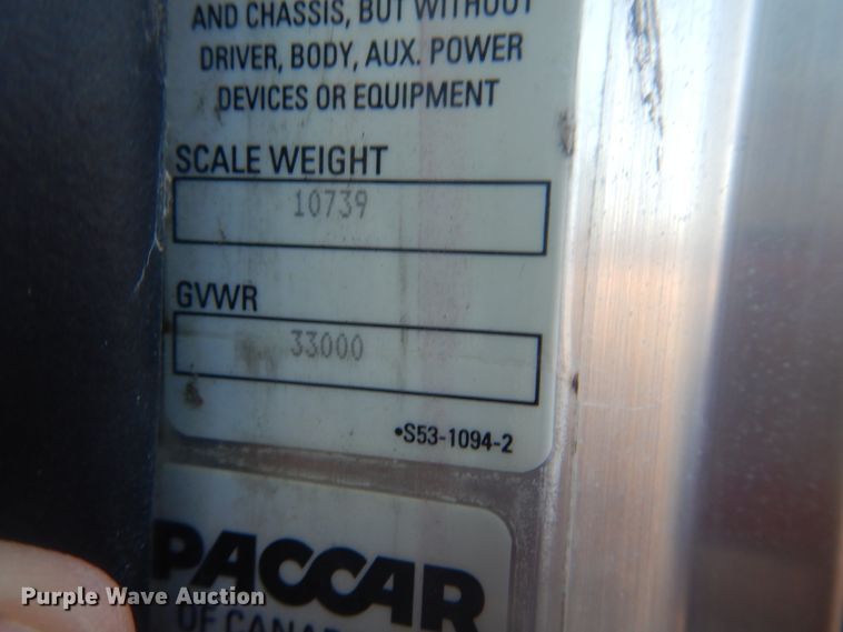 image for item HX9075 2006 Peterbilt 335  dump truck