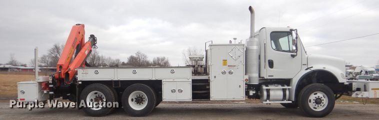 image for item HX9088 2010 Freightliner Business Class M2  crane truck