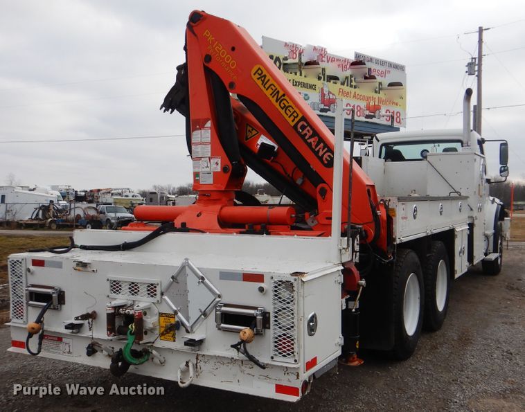 image for item HX9088 2010 Freightliner Business Class M2  crane truck