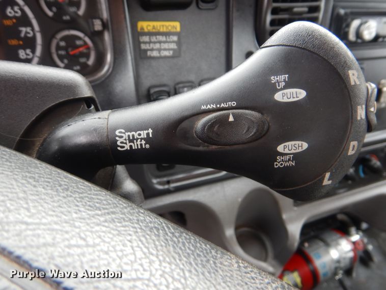 image for item HX9088 2010 Freightliner Business Class M2  crane truck